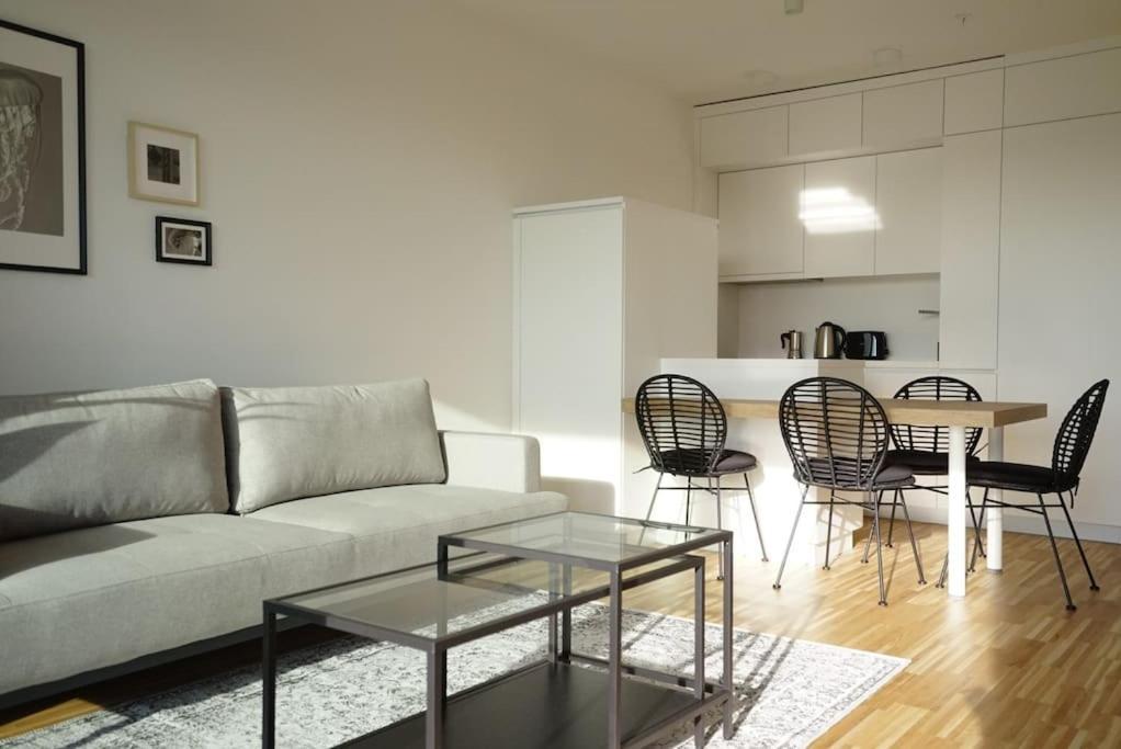 Apartment With Terrace Near Metro Station And Spa Wien Eksteriør billede