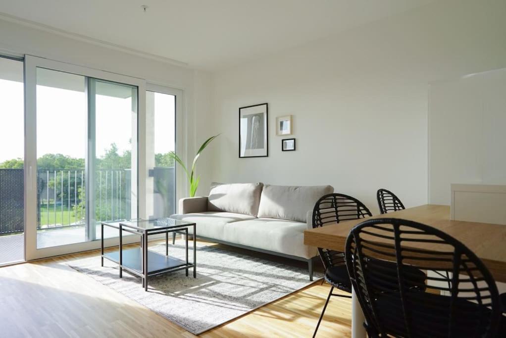 Apartment With Terrace Near Metro Station And Spa Wien Eksteriør billede